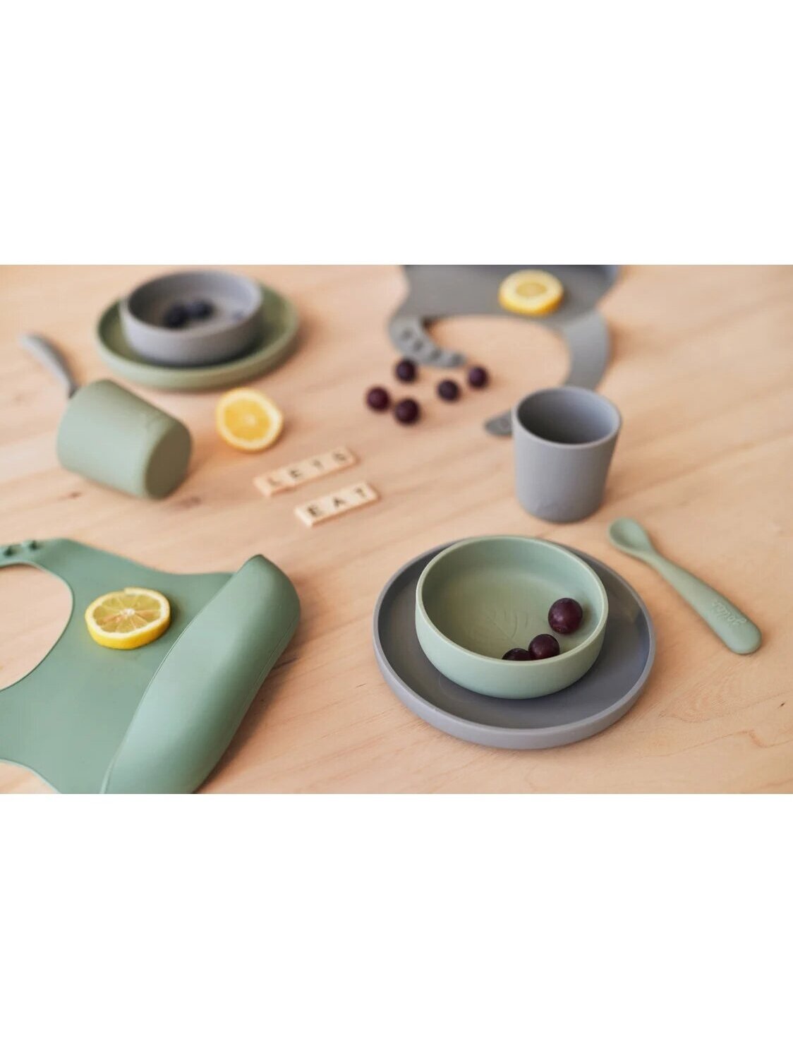 Children's Dinner Set Silicone - Storm Grey - 4 Pack, Jollein 1 Children's Dinner Set Silicone - Storm Grey - 4 Pack, Jollein 1