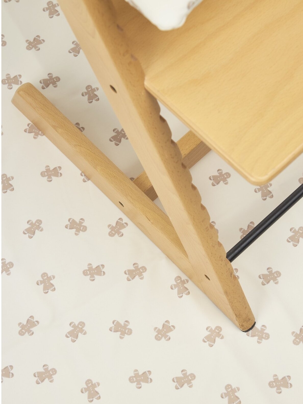 Highchair splat mat, Meyco Baby (Gingerbread soft sand) 1 Highchair splat mat, Meyco Baby (Gingerbread soft sand) 1
