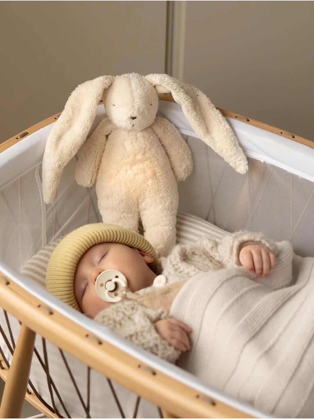 Moonie bunny cappuccino 2