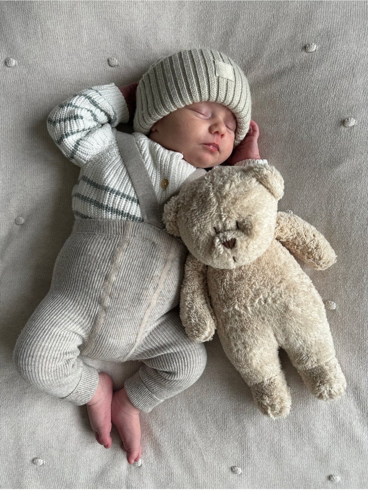 Nap toy bear, moonie sand 4