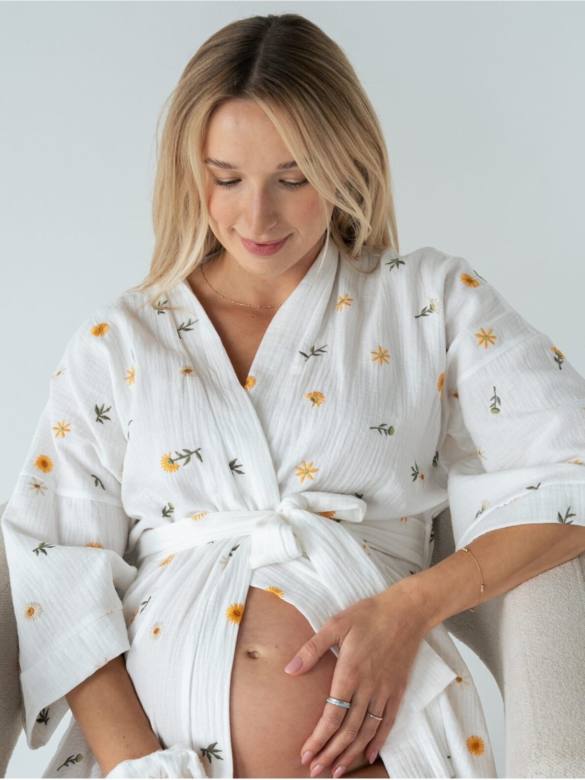 Muslin maternity robe Latte mama (Balta) 3 Muslin maternity robe Latte mama (Balta) 3