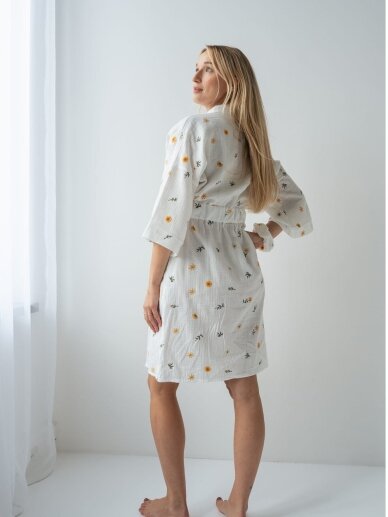 Muslin maternity robe Latte mama (Balta) 1 Muslin maternity robe Latte mama (Balta) 1