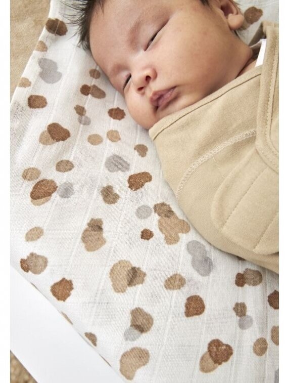 Baby Swaddle, 0-3 months by Meyco Baby (Uni Sand) 2 Baby Swaddle, 0-3 months by Meyco Baby (Uni Sand) 2
